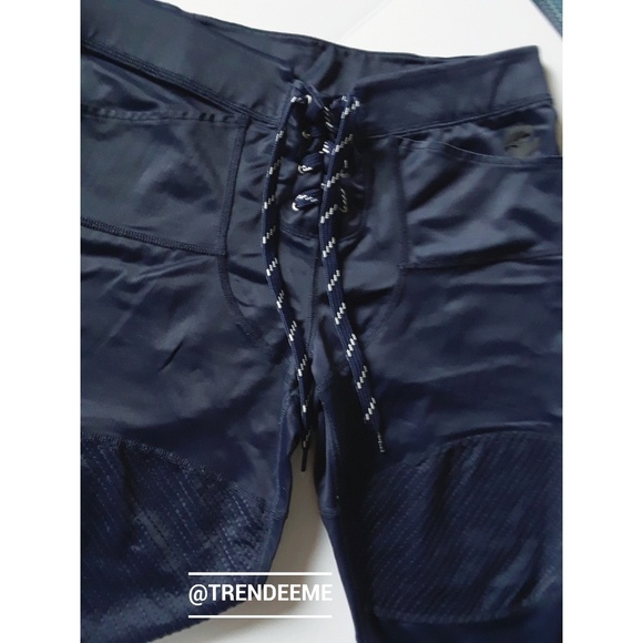 🚫🚫SOLD ON MERC🚫🚫UO football leggings - Picture 6 of 6